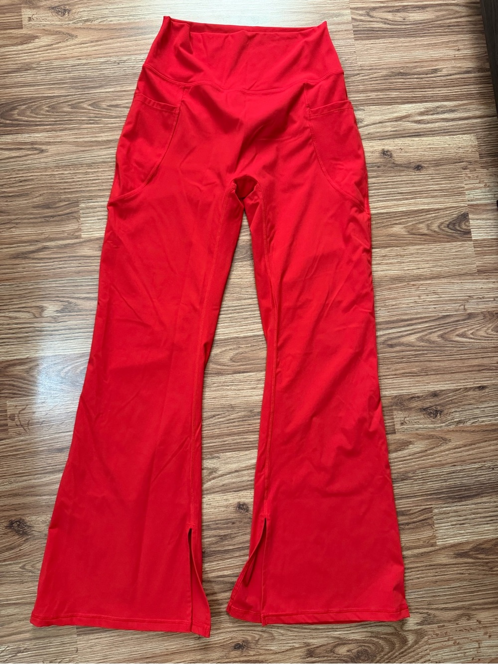High-Rise Red Flare Active Pants with Side Pockets